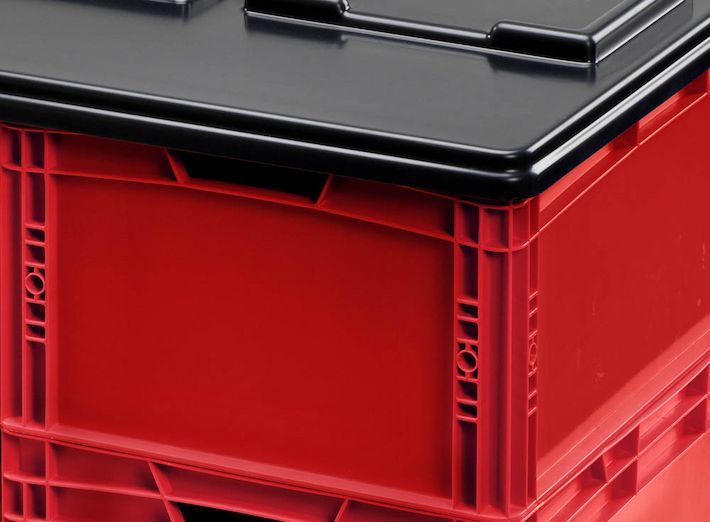Plastic crates