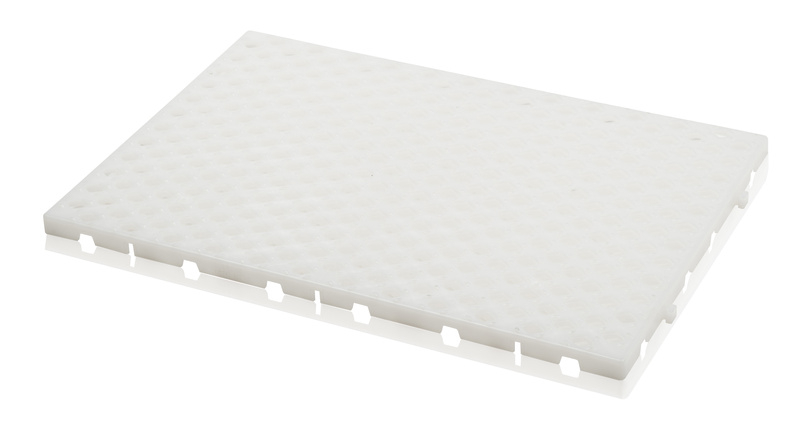 Floor grate under containers