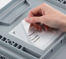 Anti-stick label  159 x 115 mm with easy label removal feature